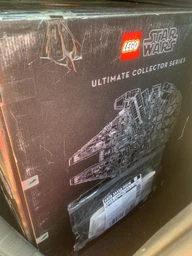 Конструктор LEGO Star Wars Millennium Falcon (Сокіл Тисячоліття) 7541 деталь (75192) фото від покупців 2