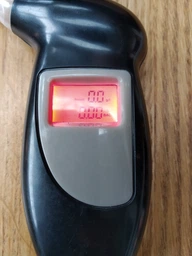 Алкотестер Карманный цифровой AlcoStop с LCD подсветкой с экраном + 4 мундштука фото от покупателей 2