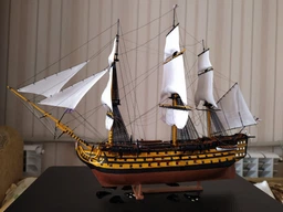 Сборная модель Revell Корабль Victory "Трафальгарская битва". Масштаб 1:225 (RVL-05767) (4009803057675)