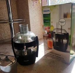 Соковижималка відцентрова PHILIPS Viva Compact HR1832/02 фото від покупців 11