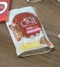 Вологий корм для собак малих порід із зайвою вагою Purina One Mini Weight control pouch 100 г (індичка) фото от покупателей 9