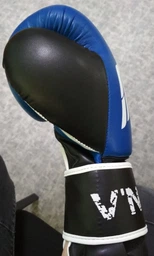 Боксерские перчатки V`Noks Lotta, Синие, PU, 12 унций (340г.) для спортсменов 60-80 кг. (60020) фото от покупателей 4