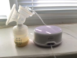 Электронный молокоотсос Philips Avent SCF332/31