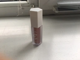 Жидкий хайлайтер для лица Ruby Rose Kiss Of The Light Liquid Highlighter HB-8099 05 - Hottie (4.8 мл) (853607-971858-2) фото от покупателей 6