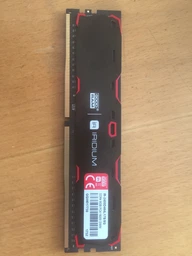 Модуль пам`яті GoodRam DDR4 8Gb IRDM Red 2400MHz (IR-R2400D464L15S/8G) фото від покупців 1