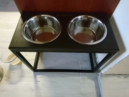 Підставка на дві миски для великих собак Harley and Cho Dinner XL 1.8 л 40 см Коричнева з білим (3300057)