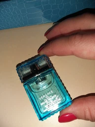 Набір для чоловіків Versace Man Eau Fraiche Mini туалетна вода 5 мл + гель для душу 25 мл + бальзам після гоління 25 мл (8011003810468) фото від покупців 3