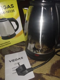 Електрочайник VEGAS VEK-1012S фото від покупців 4