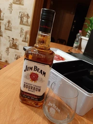 Віскі Jim Beam White 4 роки витримки 0.7 л 40% + 2 келихи в залізній коробці (5060045588715)