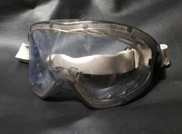 Очки закрытого типа 3M 2890 поликарбонатные прозрачные AS/AF