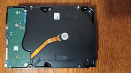 Жорсткий Диск Seagate Exos Enterprise 12TB X16 SATA III (ST12000NM001G) фото от покупателей 19
