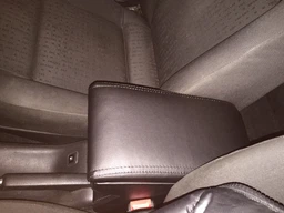 Подлокотник Armrest на Volkswagen Golf 4 черный фото от покупателей 6