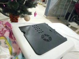 Эргономичный стол для ноутбука ELaptop Desk A8 с USB-вентилятором фото від покупців 2