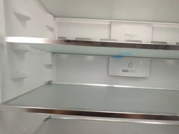 Встраиваемый холодильник Whirlpool SP40 802 EU