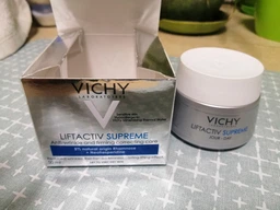 Разглаживающий крем Vichy Liftactiv Hyaluronic Specialist H. A. для коррекции морщин сухой кожи лица 50 мл (3337871328801) фото от покупателей 14