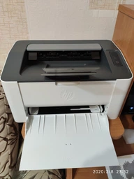 Принтер HP LaserJet 107a фото від покупців 1