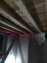 Рівень лазерний Mastertool 10 м ±0.2 мм/м 3 гол H/V/H+V H360°/2хV360° ±3° RED/635 нм клас II IP54 Li-ion/ААх3 сумка 30-1912