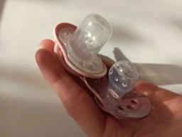 Пустышка силиконовая Lovi Botanic Boy динамическая 6-18 мес 2 шт (22/871boy) (5903407228716) фото от покупателей 10
