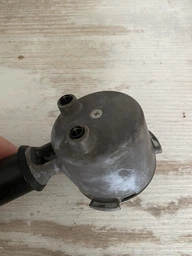 Кавоварка еспресо Delonghi EC 685.BK