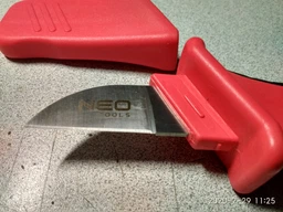 Ніж монтажний NEO Tools 1000 В 195 мм (01-550) фото від покупців 3