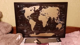 Скретч карта мира черная с золотом Mymap Black Edition в раме из дерева Dark Wood 90х65см фото от покупателей 3