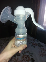 Ручний молоковідсмоктувач BabyOno Anatomy (301) фото від покупців 14