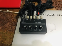 Підсилювач для навушників Behringer HA400 фото від покупців 1