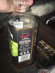 Ликер Jim Beam Apple 4 года выдержки 0.5 л 32.5% (5010278100734) фото от покупателей 8