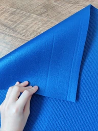 Килимок для йоги Friedola Basic 60x180x0.4 см Фіолетовий (74013) фото від покупців 4