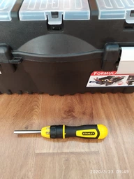 Отвертка Stanley Multibit реверсивная с 10-ю сменными битами (0-68-010) фото от покупателей 6