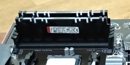 Оперативна пам'ять HyperX DDR4-4000 16384MB PC4-32000 (Kit of 2x8192) Predator RGB (HX440C19PB3AK2/16) фото від покупців 6