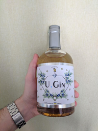 Настоянка Хани Баджер U.Gin 0.5 л 37% (4820214140189)
