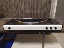 Проигрыватель винила Audio-Technica AT-LP60X Bluetooth Black (AT-LP60XBTBK) фото от покупателей 9