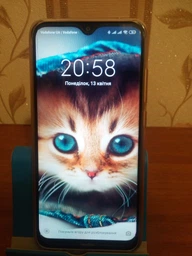 Мобильный телефон Xiaomi Redmi 8 4/64GB Onyx Black (M1908C3IG) фото от покупателей 14