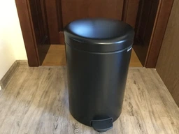 Мусорное ведро Brabantia Pedal Bin 20 л (тёмно-серый)