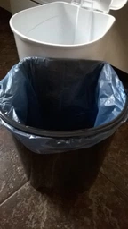 Контейнер для мусора Irak Plastik Bella №2 с педалью бежевый 19 л (4564) фото от покупателей 9