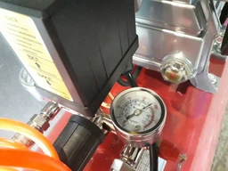 Компрессор 50 л, 1.5 кВт, 220 В, 8 атм, 206 л/мин. INTERTOOL PT-0003 фото от покупателей 9