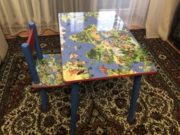 Дитячий столик BabyTable Карта світу з 1 стільчиком фото від покупців 2
