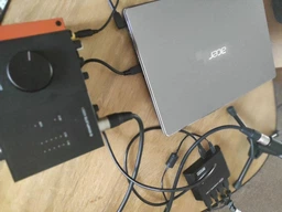 USB-хаб STLab USB 3.1 Gen2 Type-C - 4 порта USB-Type-A, с блоком питания 2A/5В (U-1690)