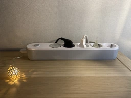 Мережевий фільтр живлення ColorWay CW-CHE44W, 4 розетки/4USB White 2M (CW-CHE44W) фото від покупців 6
