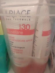 Солнцезащитный крем для лица Uriage Roséliane CC Cream SPF 30 Против покраснений для всех типов кожи 40 мл (3661434003417)