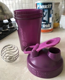 Шейкер спортивный BlenderBottle Classic Loop PRO 20oz/590ml Pebble Grey фото от покупателей 6