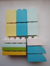 Конструктор LEGO DUPLO Classic Коробка с кубиками 65 деталей (10913) фото от покупателей 19