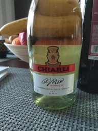 Вино игристое Chiarli Lambrusco белое сухое 0.75 л 10% (8003325607505) фото от покупателей 3