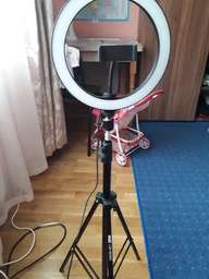 Кольцевая лампа 26 см с LED подсветкой (c креплением для телефона и кронштейн 210 см) фото от покупателей 9