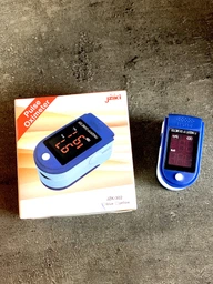 Пульсоксиметр Pulse Oximeter Jziki jzk-302 пульсометр электронный на палец оксиметр фото от покупателей 2