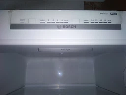Двухкамерный холодильник Bosch KGN39VW316 фото от покупателей 10