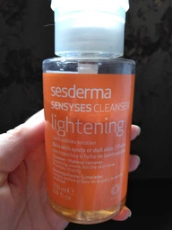 Липосомальный лосьон Sesderma Sensyses Lightening для пигментированной и тусклой кожи 200 мл (8429979414588) фото от покупателей 1