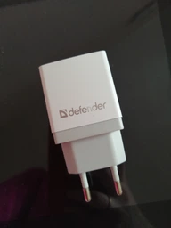 Мережевий зарядний пристрій Defender UPA-21 1xUSB 5V/2.1А White/Grey (83571) фото від покупців 2