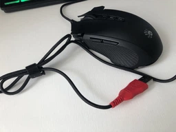 Ігрова комп'ютерна миша A4tech J90s Bloody, USB Activated, Extra Fire Button, 8000 CPI, RGB, 20M натискань Black фото від покупців 2